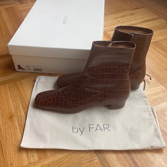 BY FAR Shoes - By Far Este Boot Nutella Croco Embossed